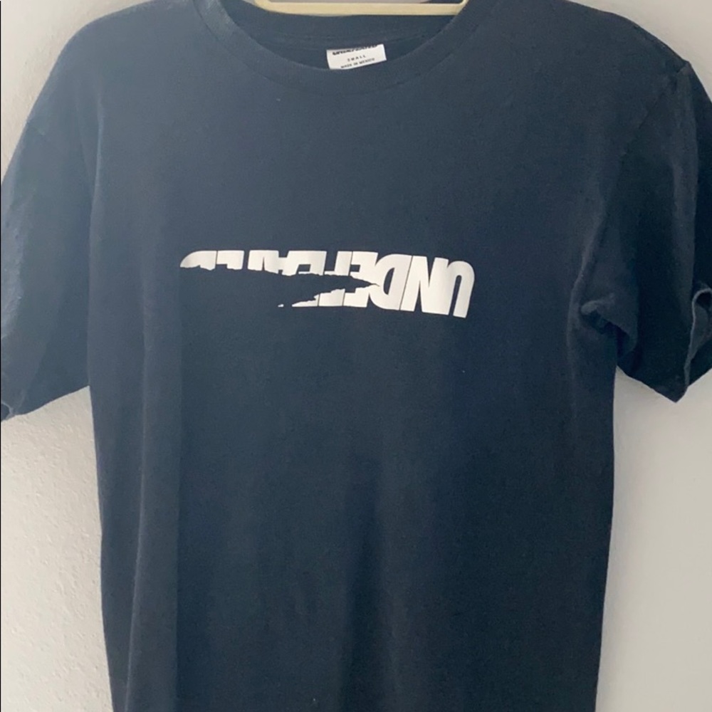 Black Undefeated T-Shirt